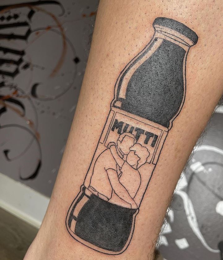 Conserva di pomodoro tatuaggio