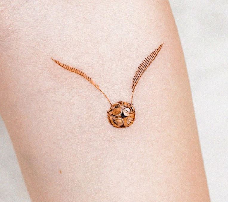 Golden Snitch harry potter