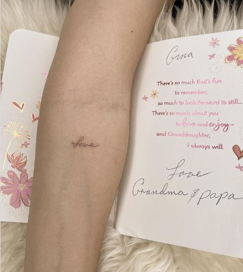 Tatuaggio calligrafia della nonna