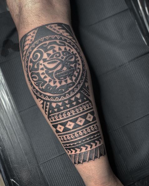 Tatuaggio maori braccio più piccolo