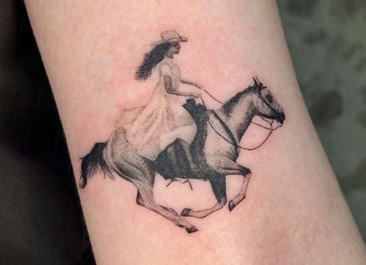Donna a cavallo vintage