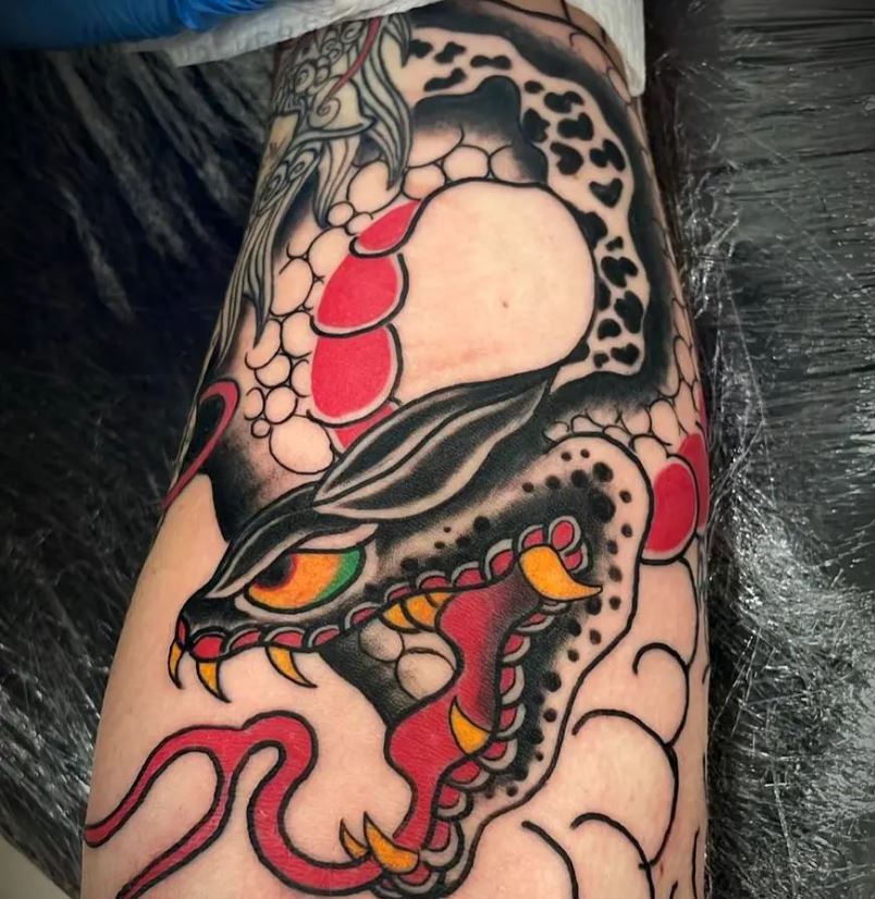 Tatuaggio giapponese serpente