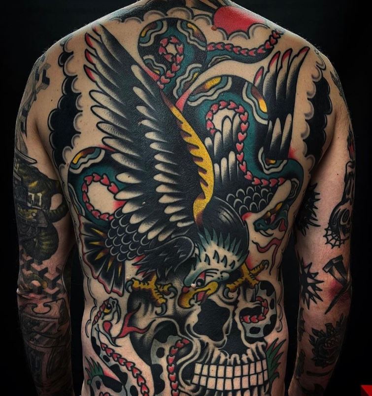 Tatuaggio old school schiena