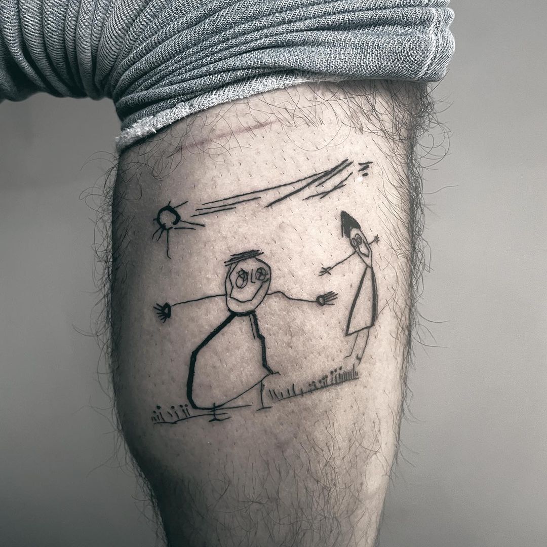 Disegno di una bambina tatuato dal padre