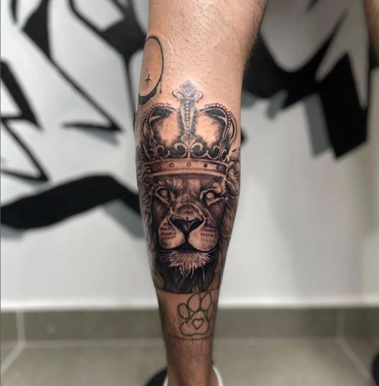 Il re leone corona
