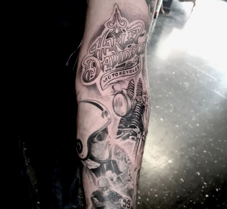 Tatuaggio da biker classico