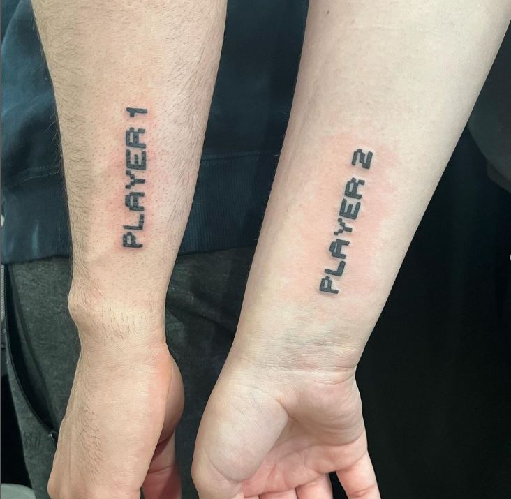 Tatuaggio simpatico fratelli